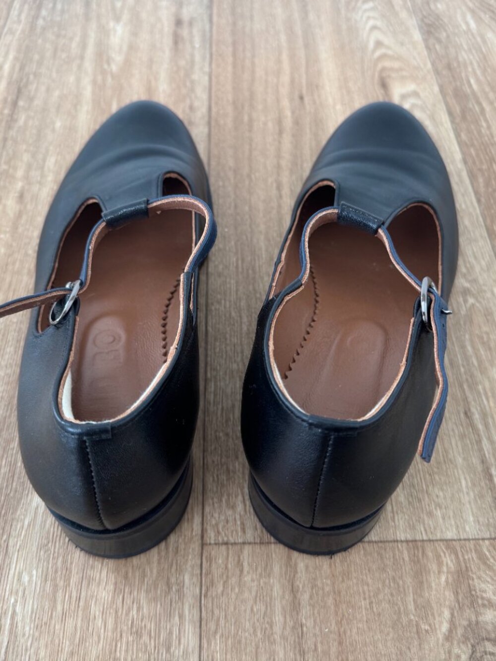 Julia Bo Block Heel Leather Mary Janes - Picture 5 of 6